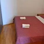 House سبليت